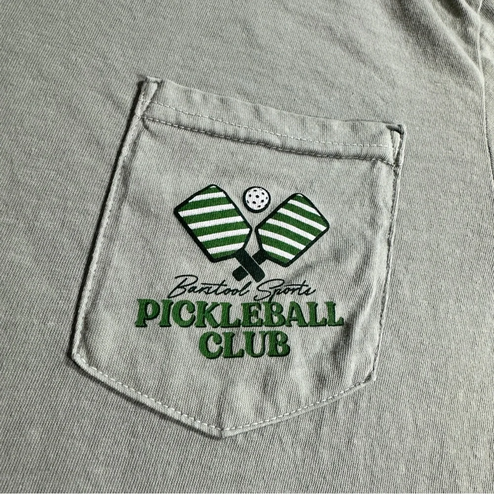 Barstool Sports Pickleball Club T Shirt Mens Medium Green Pocket‎ Tee Comfort